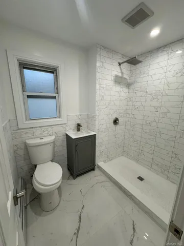 $1,099,999 | 74 Davis Street, East Rockaway, NY 11518