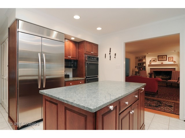 1262 West Deerpath Road Lake Forest, IL 60045 - Photo 19 of 20