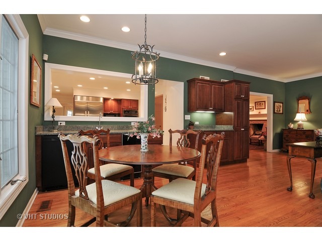 1262 West Deerpath Road Lake Forest, IL 60045 - Photo 9 of 20