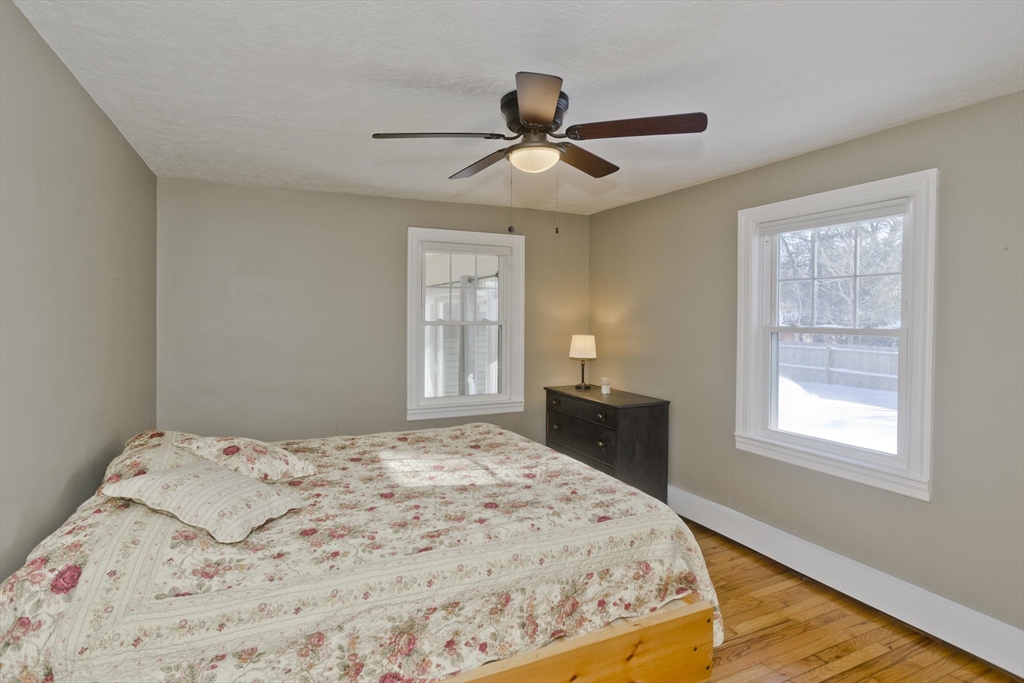 357 Southampton Road Westfield, MA 01085 - Photo 13 of 25 Gallery Image 13