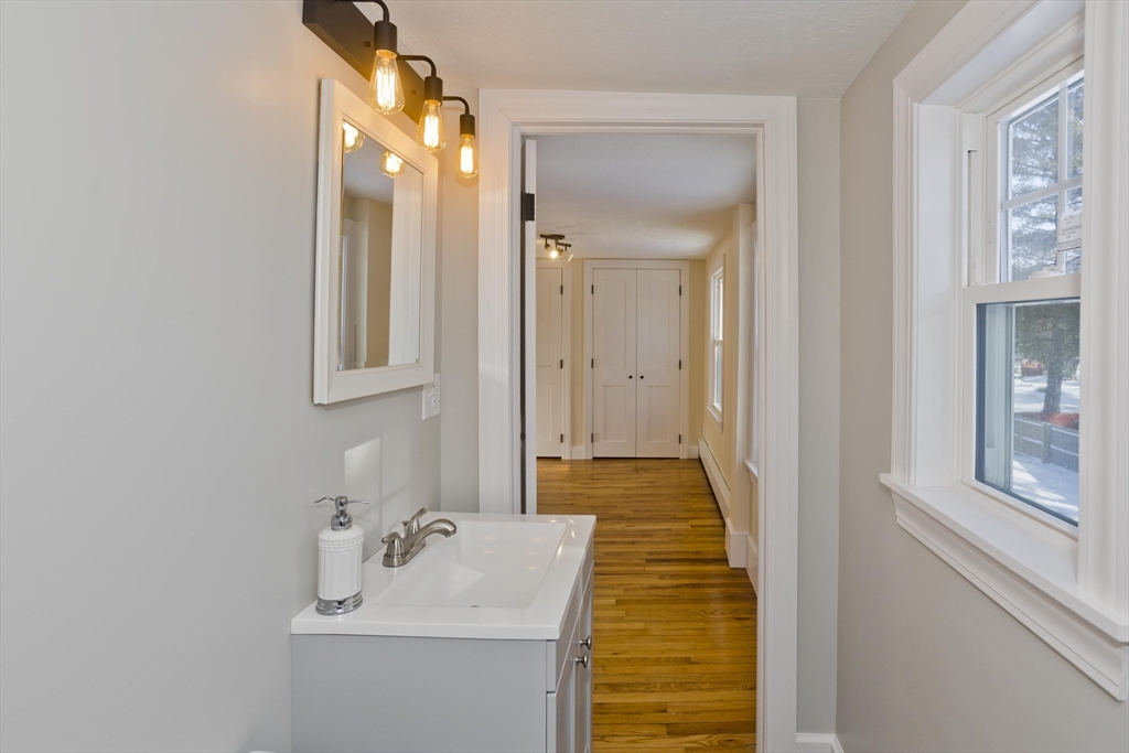 357 Southampton Road Westfield, MA 01085 - Photo 19 of 25 Gallery Image 19