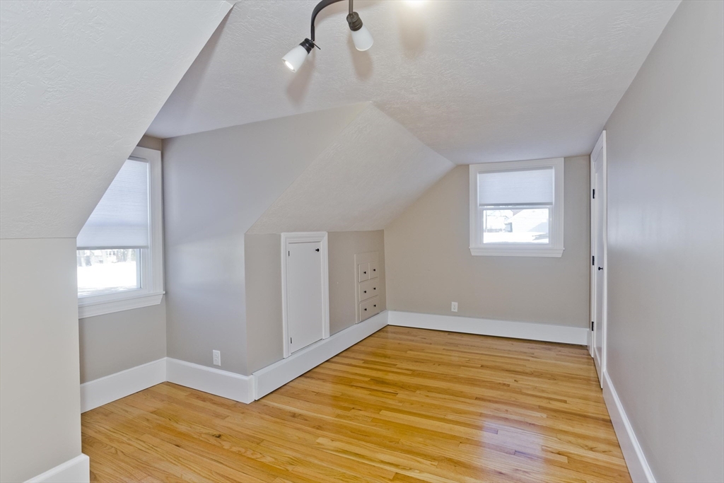 357 Southampton Road Westfield, MA 01085 - Photo 20 of 25 Gallery Image 20