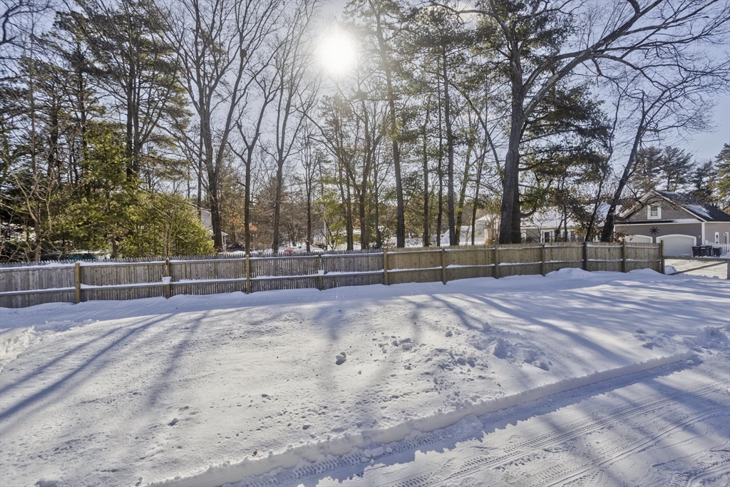 357 Southampton Road Westfield, MA 01085 - Photo 23 of 25 Gallery Image 23