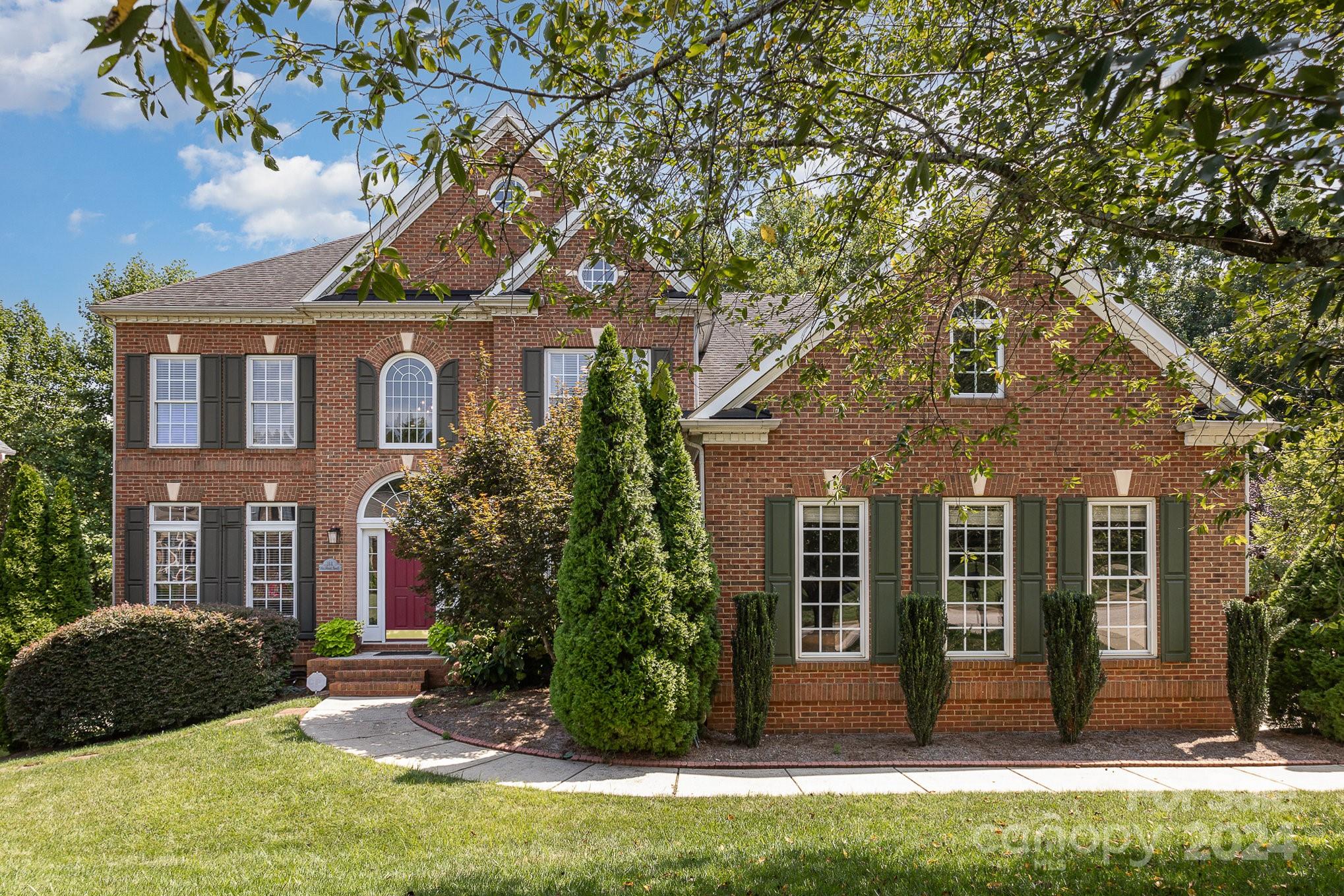 168 Melbourne Drive Fort Mill, SC 29708 - Photo 3 of 39