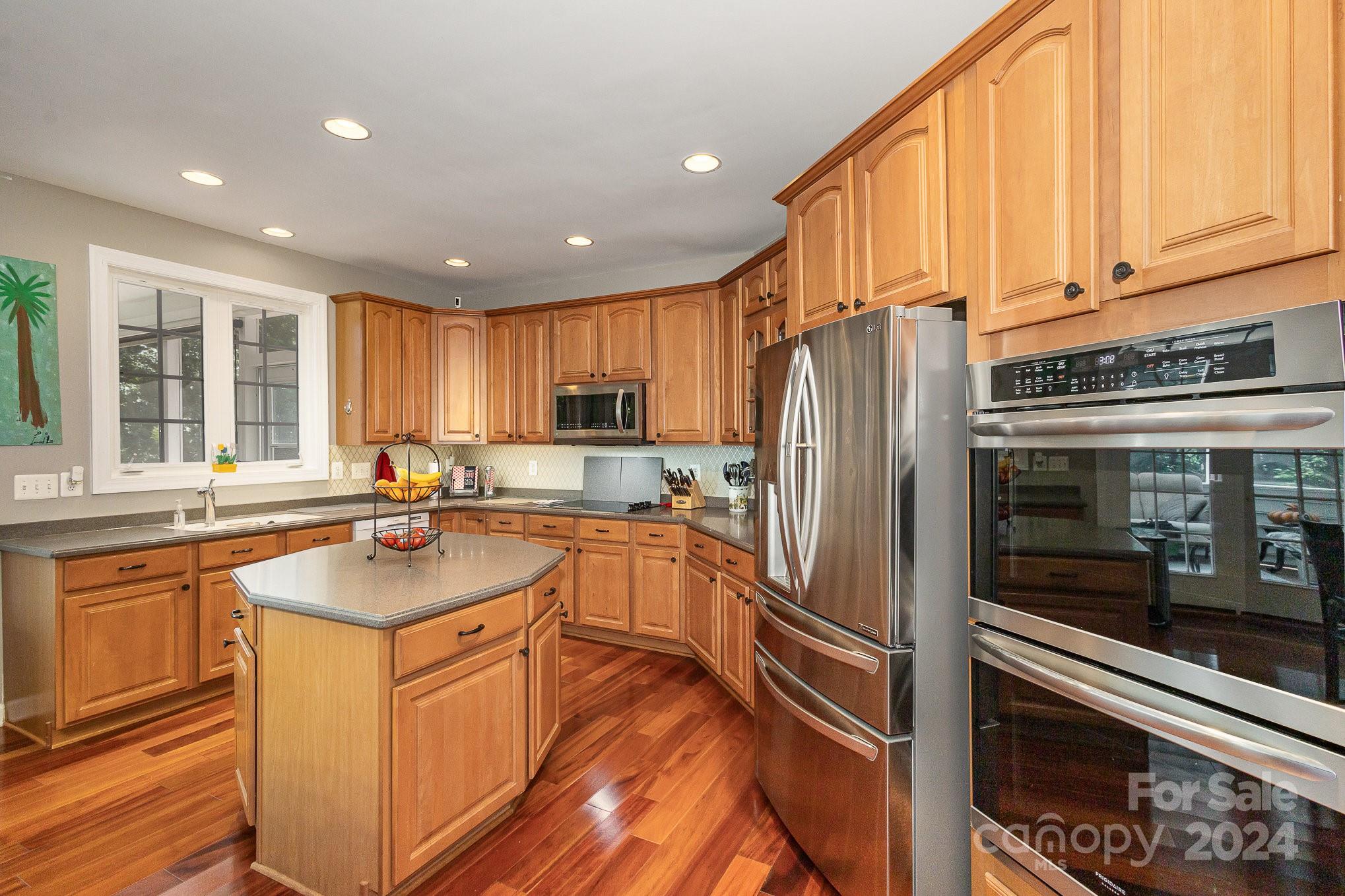 168 Melbourne Drive Fort Mill, SC 29708 - Photo 10 of 39