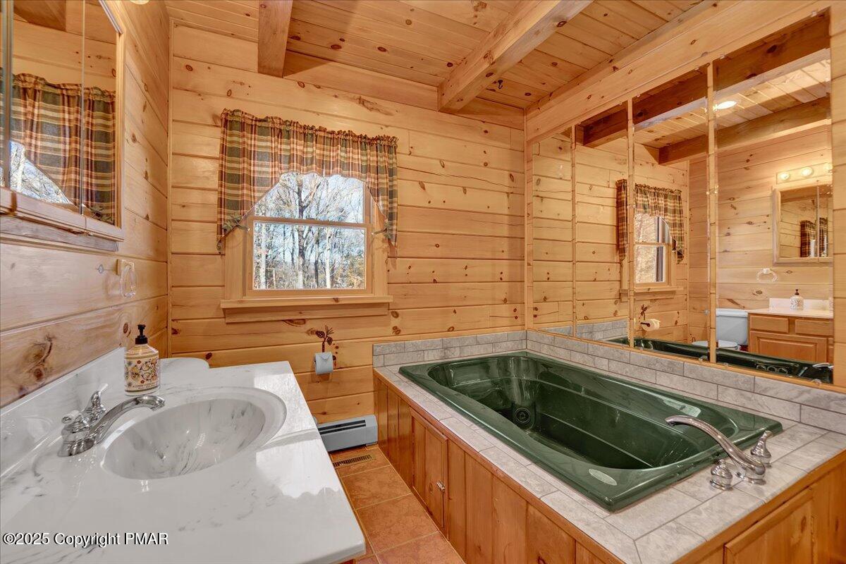 770 North Harrity Road Parryville, PA 18071 - Photo 15 of 48 12-A7402679