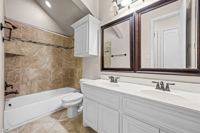 $670,000 | 905 Pleasant View Drive, Rockwall, TX 75087