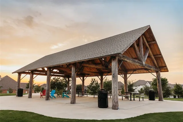 $670,000 | 905 Pleasant View Drive, Rockwall, TX 75087