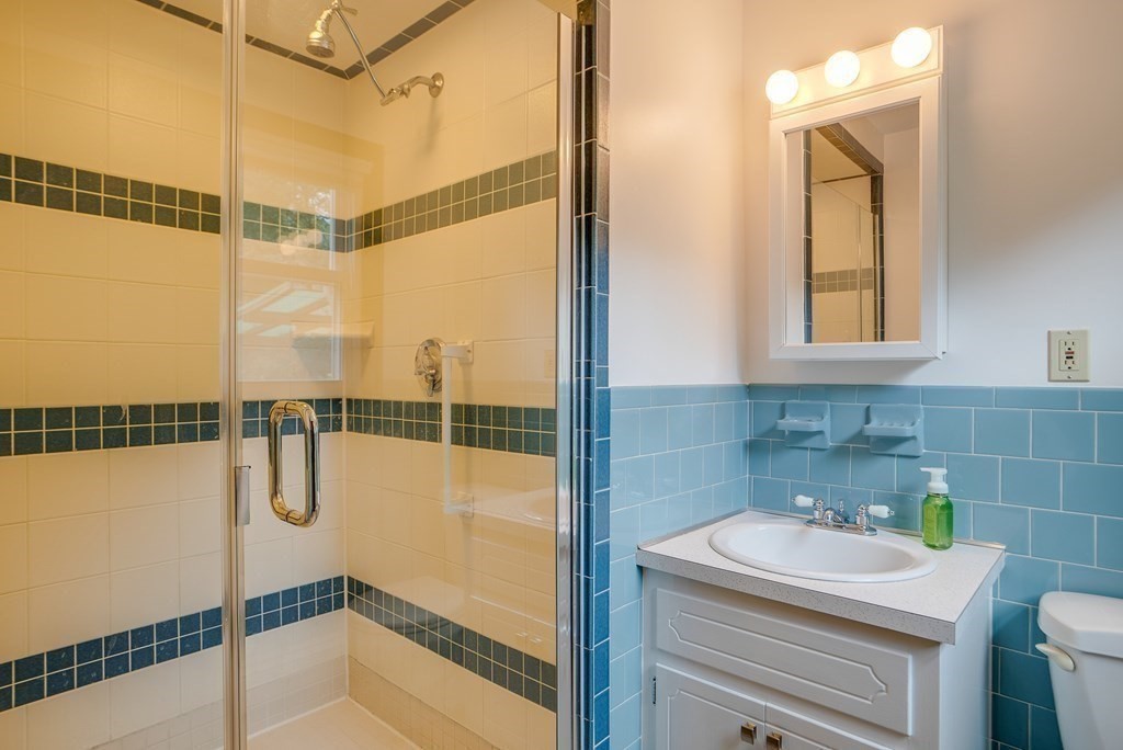 16 Whalen Road Hopkinton, MA 01748 - Photo 21 of 42 Gallery Image 21