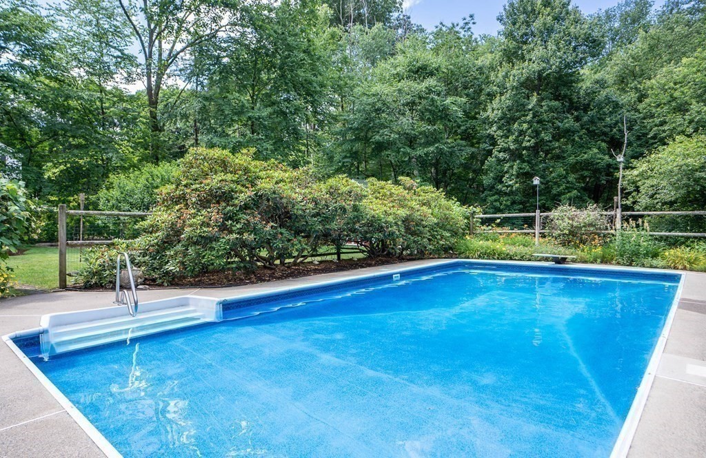 16 Whalen Road Hopkinton, MA 01748 - Photo 33 of 42 Gallery Image 33