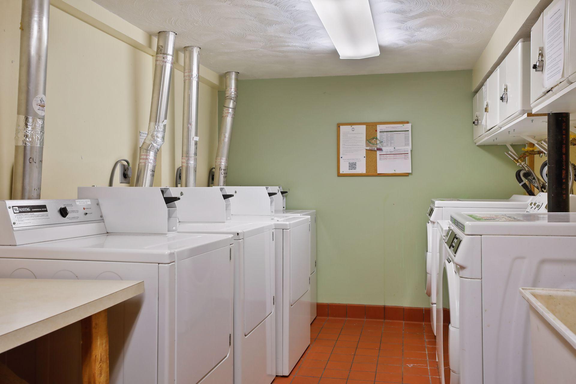 1807 Elliot Avenue, Unit 4 Minneapolis, MN 55404 - Photo 29 of 49