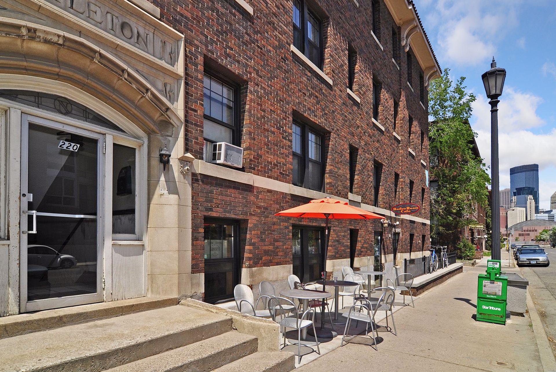 1807 Elliot Avenue, Unit 4 Minneapolis, MN 55404 - Photo 36 of 49