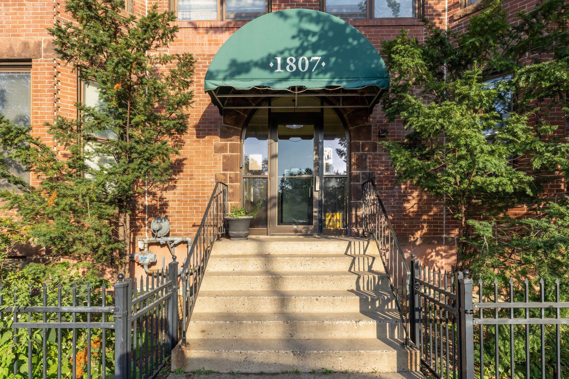 1807 Elliot Avenue, Unit 4 Minneapolis, MN 55404 - Photo 4 of 49