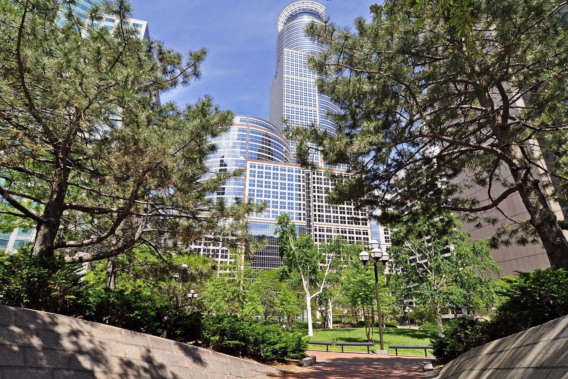 1807 Elliot Avenue, Unit 4 Minneapolis, MN 55404 - Photo 44 of 49