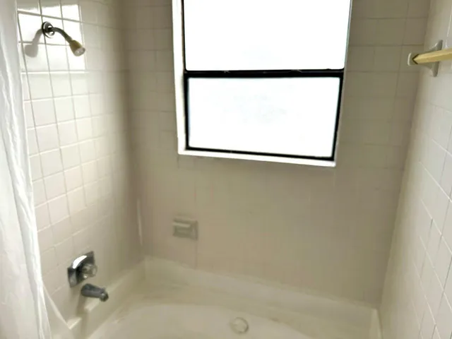 $850 | 7901 Cambridge Street, Unit 46, Houston, TX 77054