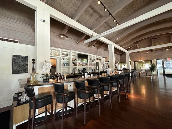 $2,400 | 1985 South Ocean Drive, Unit 21A, Hallandale Beach, FL 33009