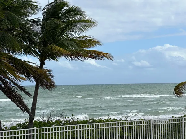 $2,400 | 1985 South Ocean Drive, Unit 21A, Hallandale Beach, FL 33009