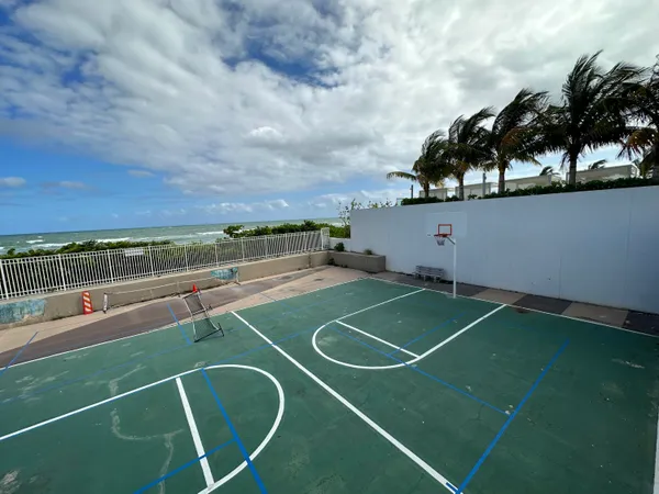 $2,400 | 1985 South Ocean Drive, Unit 21A, Hallandale Beach, FL 33009