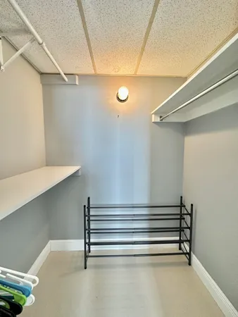 $2,400 | 1985 South Ocean Drive, Unit 21A, Hallandale Beach, FL 33009