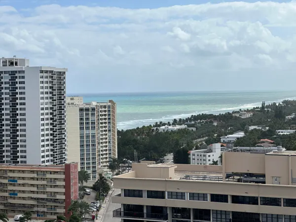 $2,400 | 1985 South Ocean Drive, Unit 21A, Hallandale Beach, FL 33009