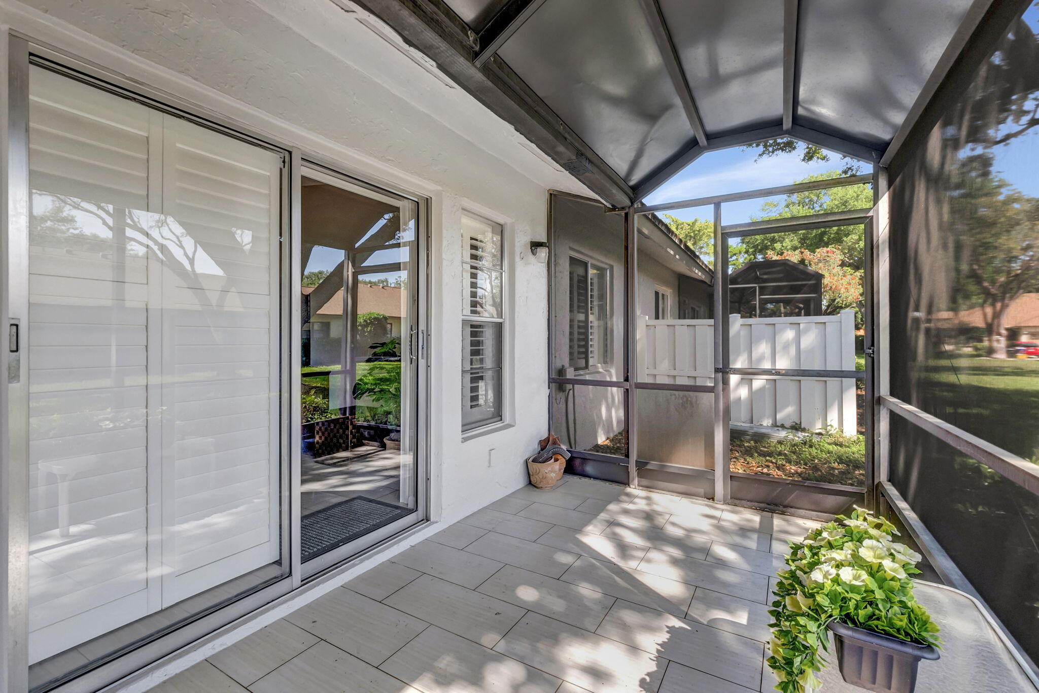 18550 Horizon Avenue Boca Raton, FL 33496 - Photo 25 of 46 Back Porch