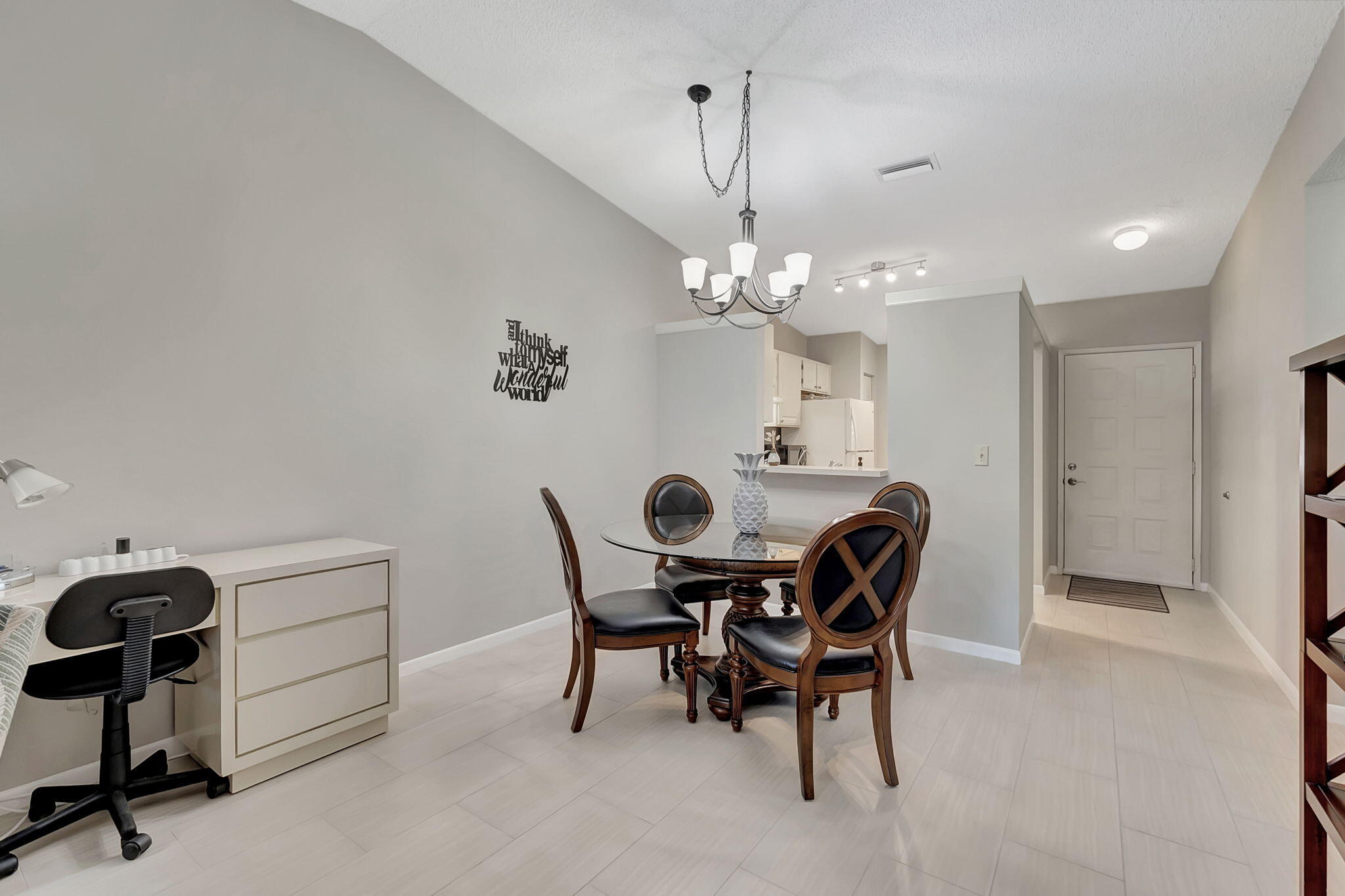 18550 Horizon Avenue Boca Raton, FL 33496 - Photo 4 of 46 Dining