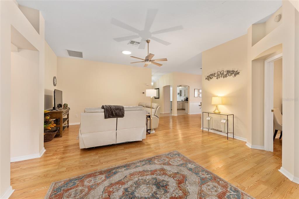 1044 Soledad Way The Villages, FL 32159 - Photo 19 of 61