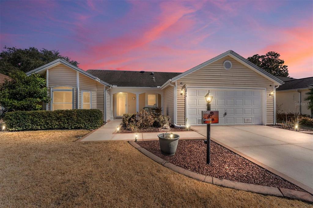 1044 Soledad Way The Villages, FL 32159 - Photo 2 of 61