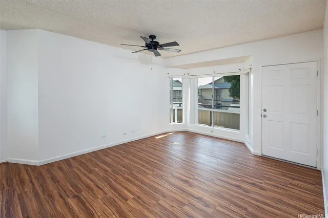 $2,700 | 91-525 Puamaeole Street, Unit 37T, Ewa Beach, HI 96706
