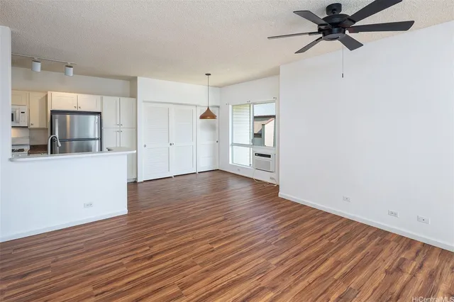 $2,700 | 91-525 Puamaeole Street, Unit 37T, Ewa Beach, HI 96706