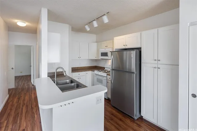 $2,700 | 91-525 Puamaeole Street, Unit 37T, Ewa Beach, HI 96706