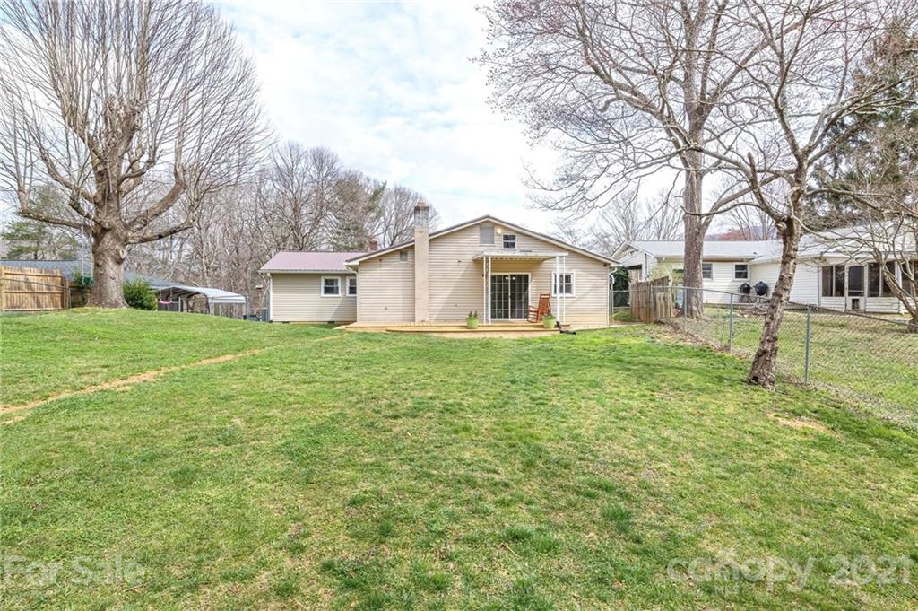 401 Rowland Rd. Swannanoa, NC 28778 - Photo 20 of 45 Gallery Image 20
