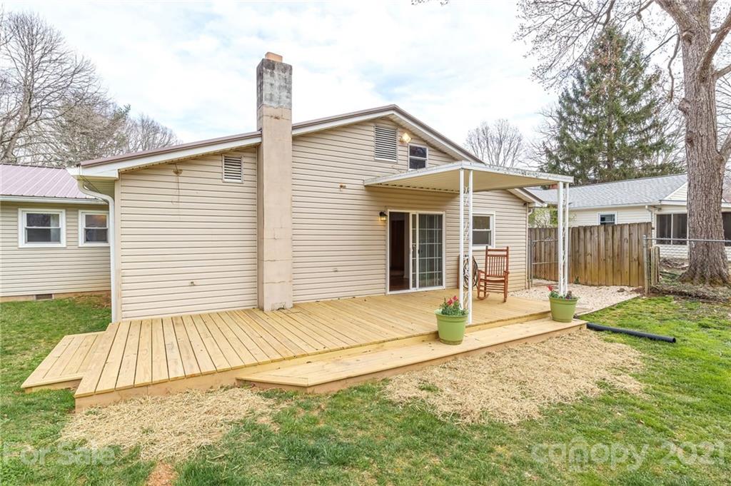 401 Rowland Rd. Swannanoa, NC 28778 - Photo 38 of 45 Gallery Image 38
