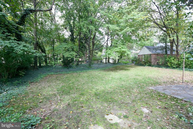 310 Broadmoor Road Baltimore, MD 21212 - Photo 14 of 30 Exterior (Rear)
