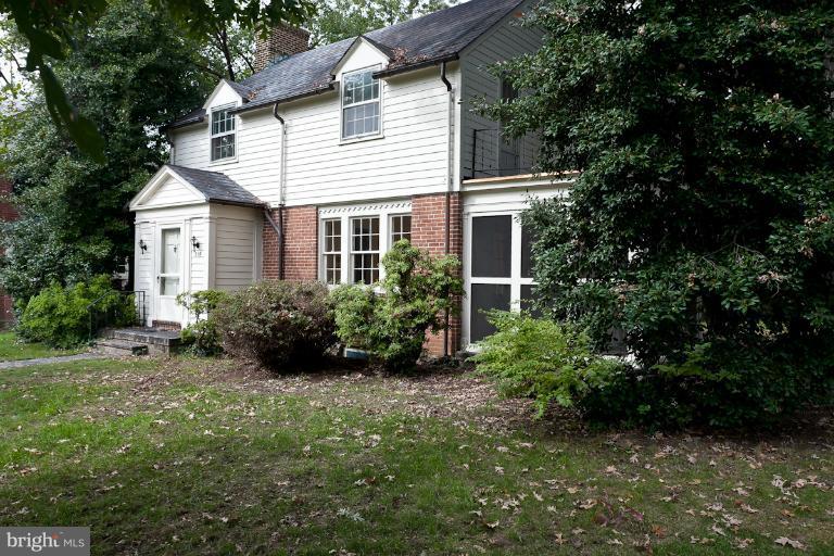 310 Broadmoor Road Baltimore, MD 21212 - Photo 15 of 30 Exterior (Front)