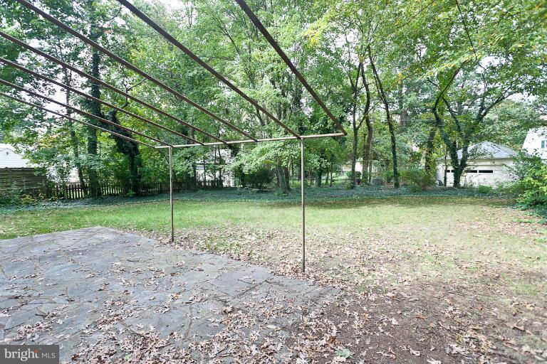 310 Broadmoor Road Baltimore, MD 21212 - Photo 22 of 30 Exterior (Rear)