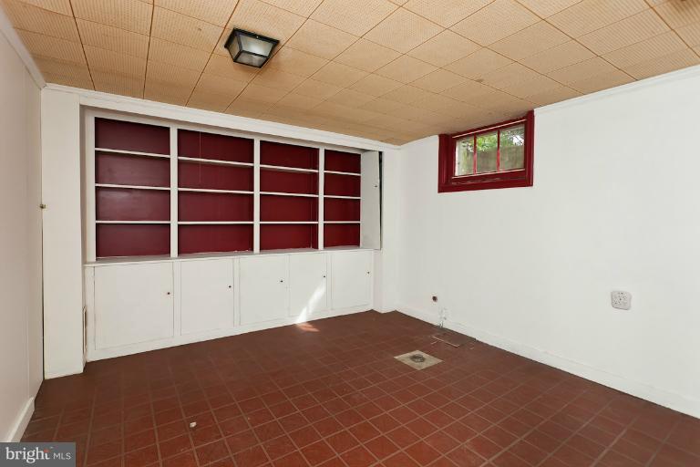 310 Broadmoor Road Baltimore, MD 21212 - Photo 10 of 30 Interior (General)