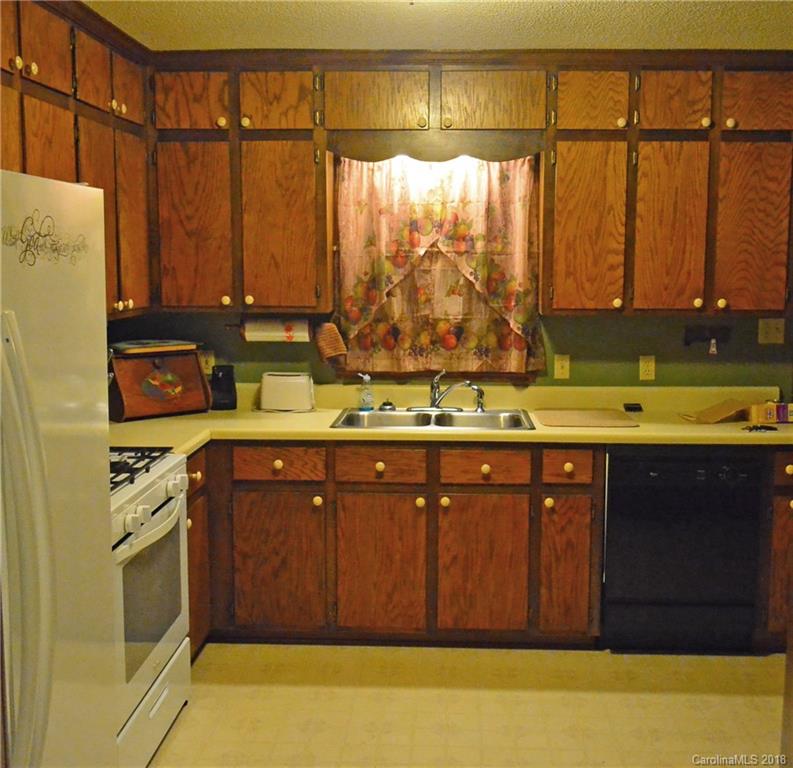 1559 Fairhope Road, Unit 6 York, SC 29745 - Photo 5 of 17 Gallery Image 5