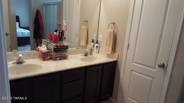 2329 North Silverbell Road Tucson, AZ 85745 - Photo 6 of 10