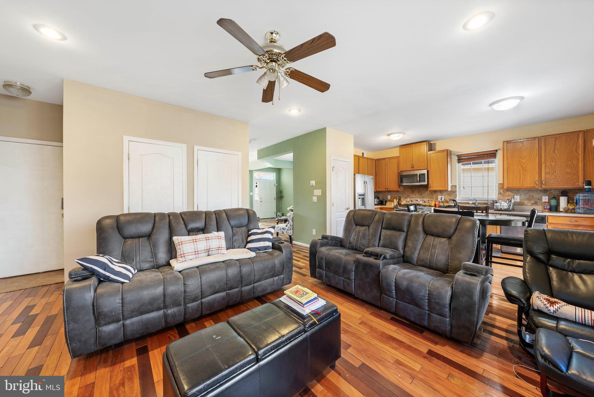 33 Cayuga Road Bordentown, NJ 08505 - Photo 9 of 30 a living room with furniture and a large window