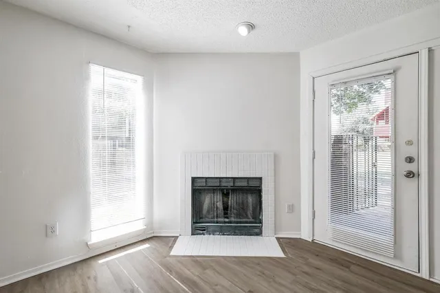 $1,050 | 9835 Walnut Street, Unit 106, Dallas, TX 75243