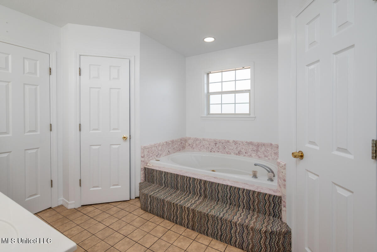 523 Dunnam Road Leakesville, MS 39451 - Photo 36 of 48 Master Bathroom