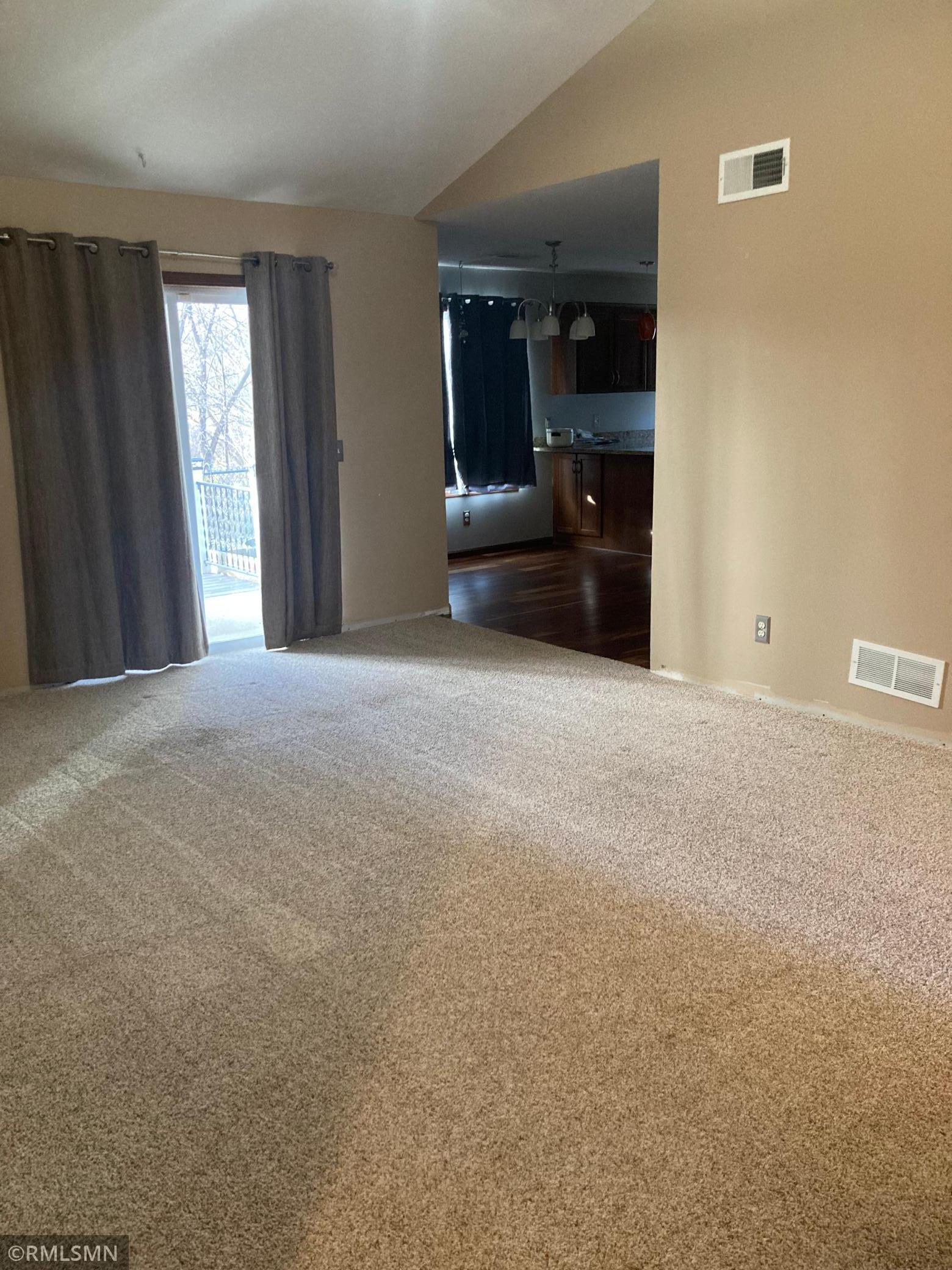 21115 Cameron Way Farmington, MN 55024 - Photo 17 of 34