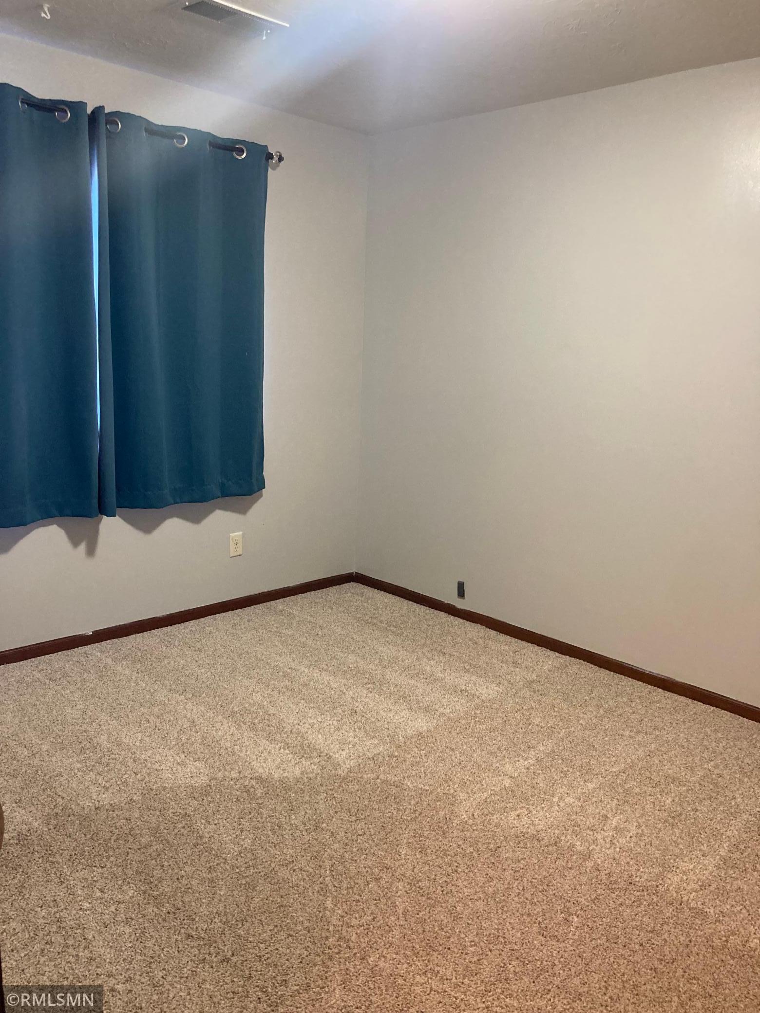 21115 Cameron Way Farmington, MN 55024 - Photo 29 of 34