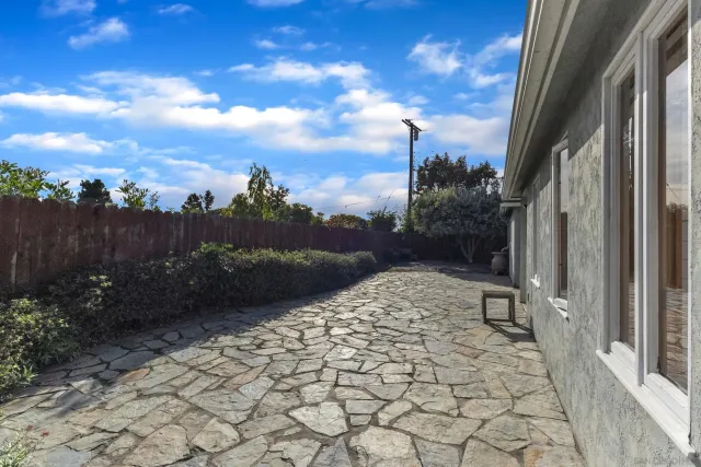 $1,349,900 | 6907 Bettyhill Drive, San Diego, CA 92117