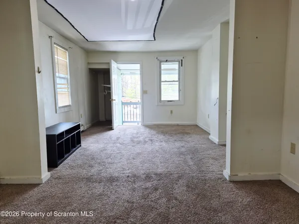 $1,300 | 68 Green Place, Unit 1, Scranton, PA 18509