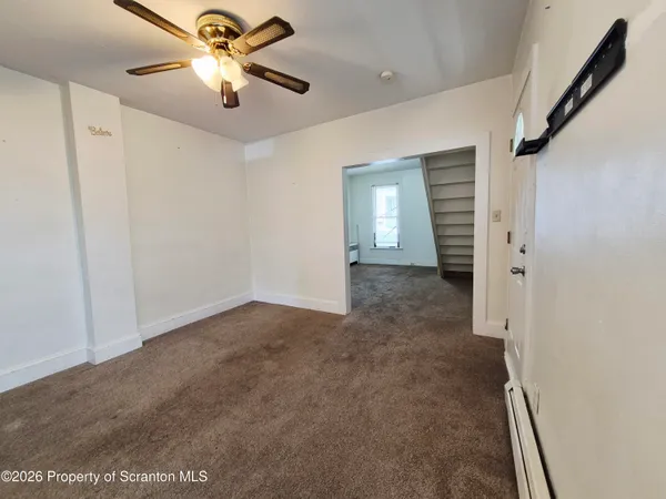 $1,300 | 68 Green Place, Unit 1, Scranton, PA 18509