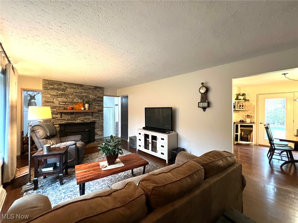 8942 Williams Road Chardon, OH 44024 - Photo 11 of 37 Gallery Image 11