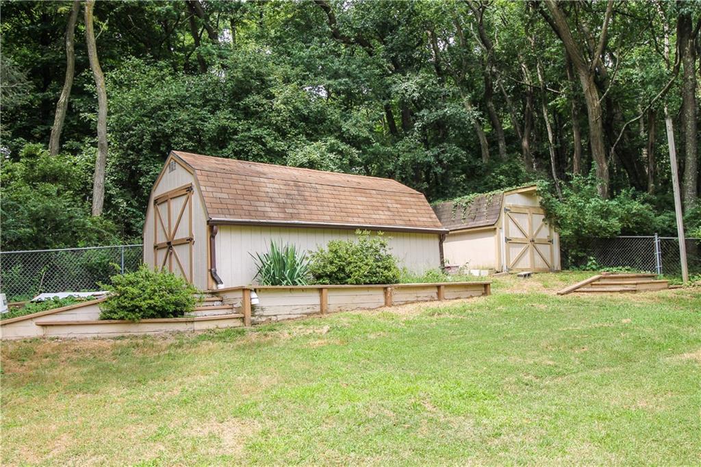 9725 Grosick Road Pittsburgh, PA 15237 - Photo 22 of 24 Gallery Image 22