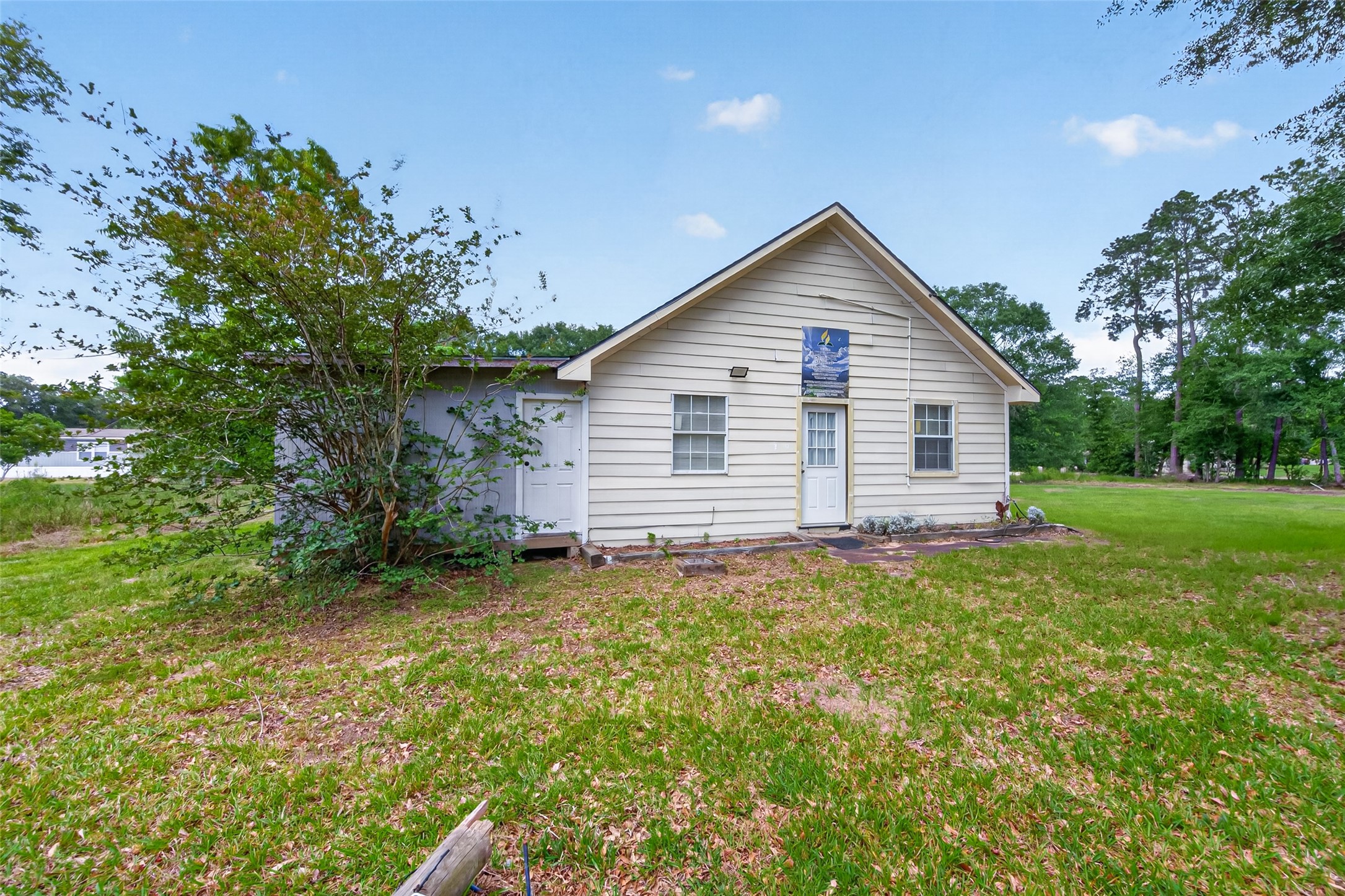 16497 Highline Boulevard Conroe, TX 77306 - Photo 8 of 46